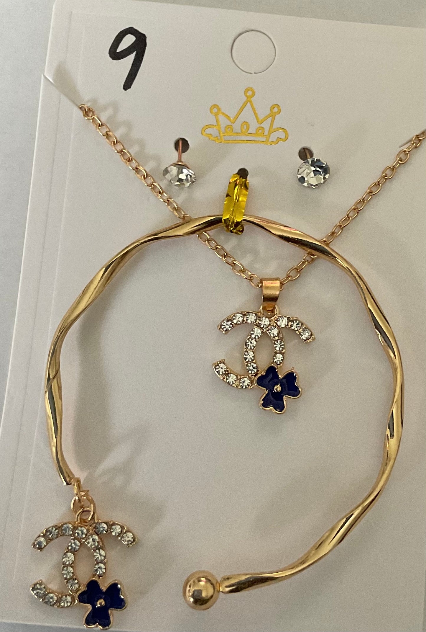 Fashion Necklace Set